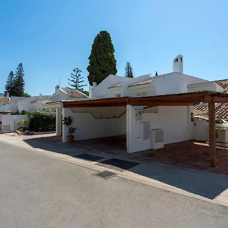 Genteel Aloha Golf Ii Apartment *